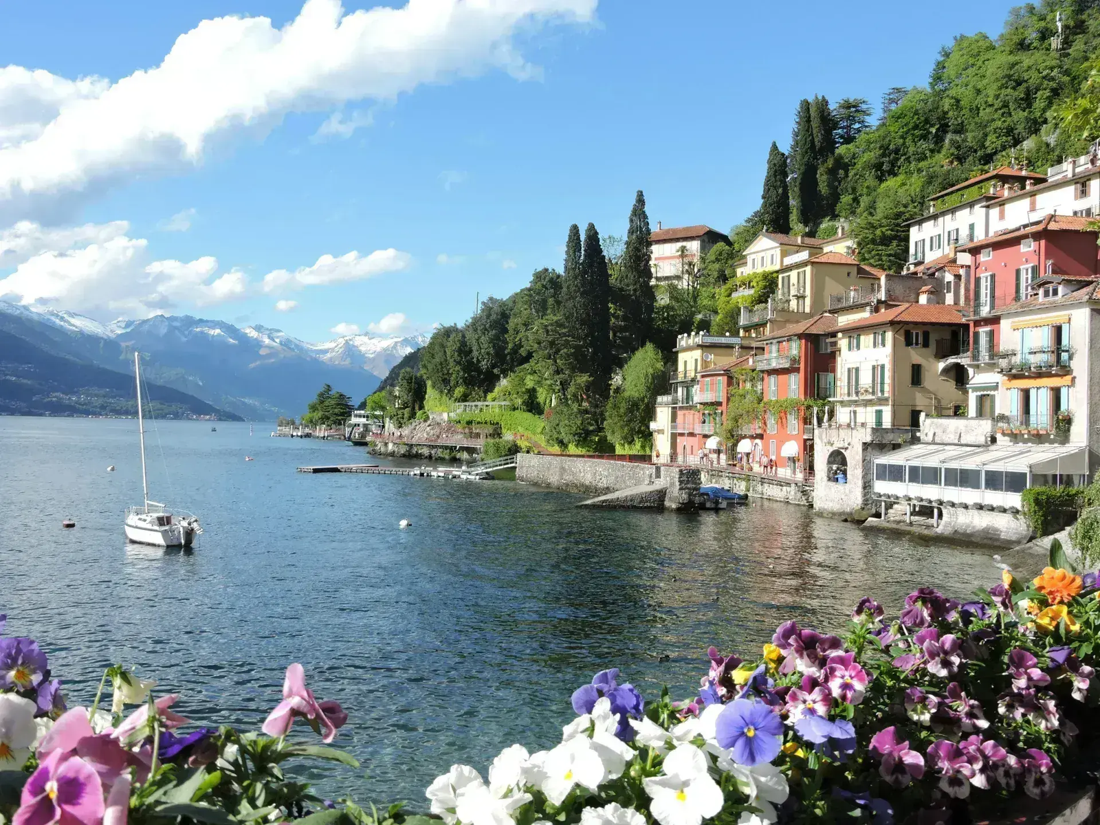 Luxuriöse private Transfers zu den italienischen Seen