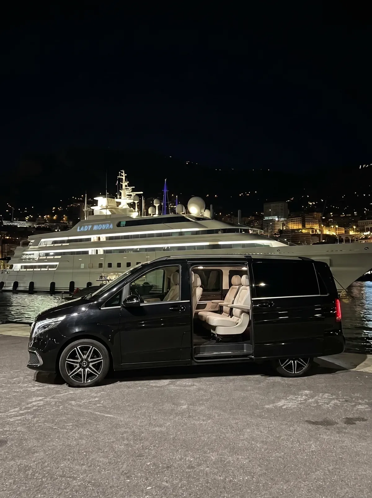 Chauffeur service for Genoa Boat Show