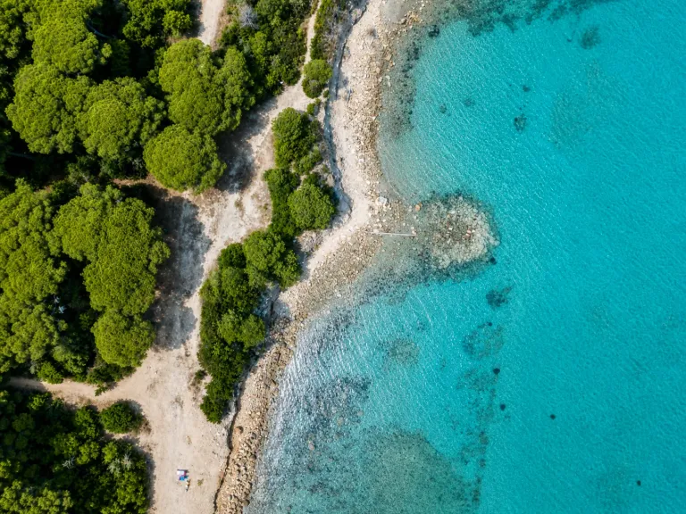 Private chauffeur to the Italian coast